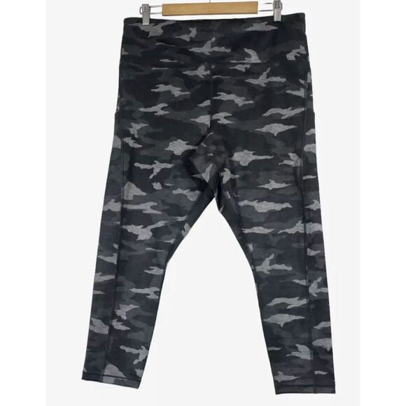 Athleta Ultimate Camo 7/8 Tight Black Gray Leggings 2X Super Soft Athleisure - Picture 5 of 12